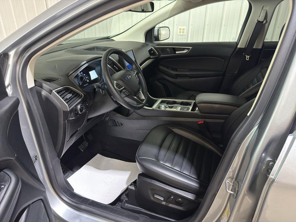 used 2024 Ford Edge car, priced at $28,500