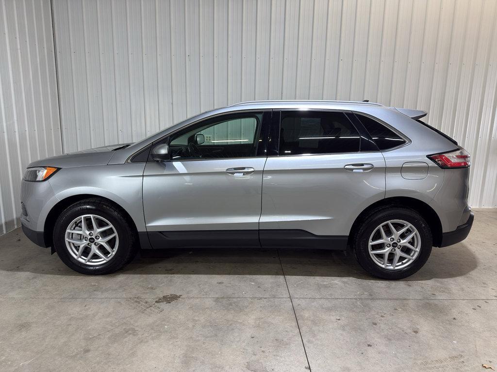 used 2024 Ford Edge car, priced at $28,500