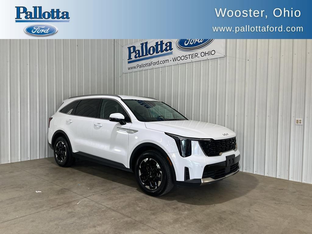 used 2024 Kia Sorento car, priced at $25,250
