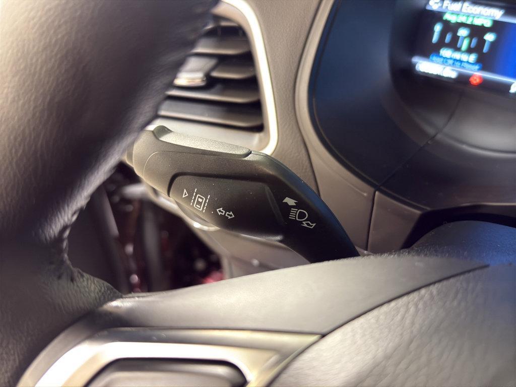 used 2024 Ford Edge car, priced at $28,000