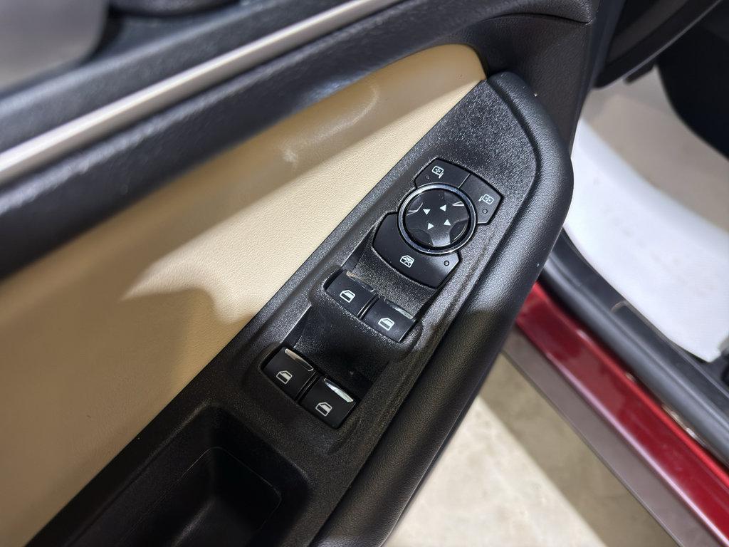 used 2024 Ford Edge car, priced at $28,000