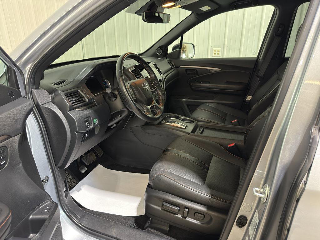 used 2022 Honda Pilot car, priced at $31,750