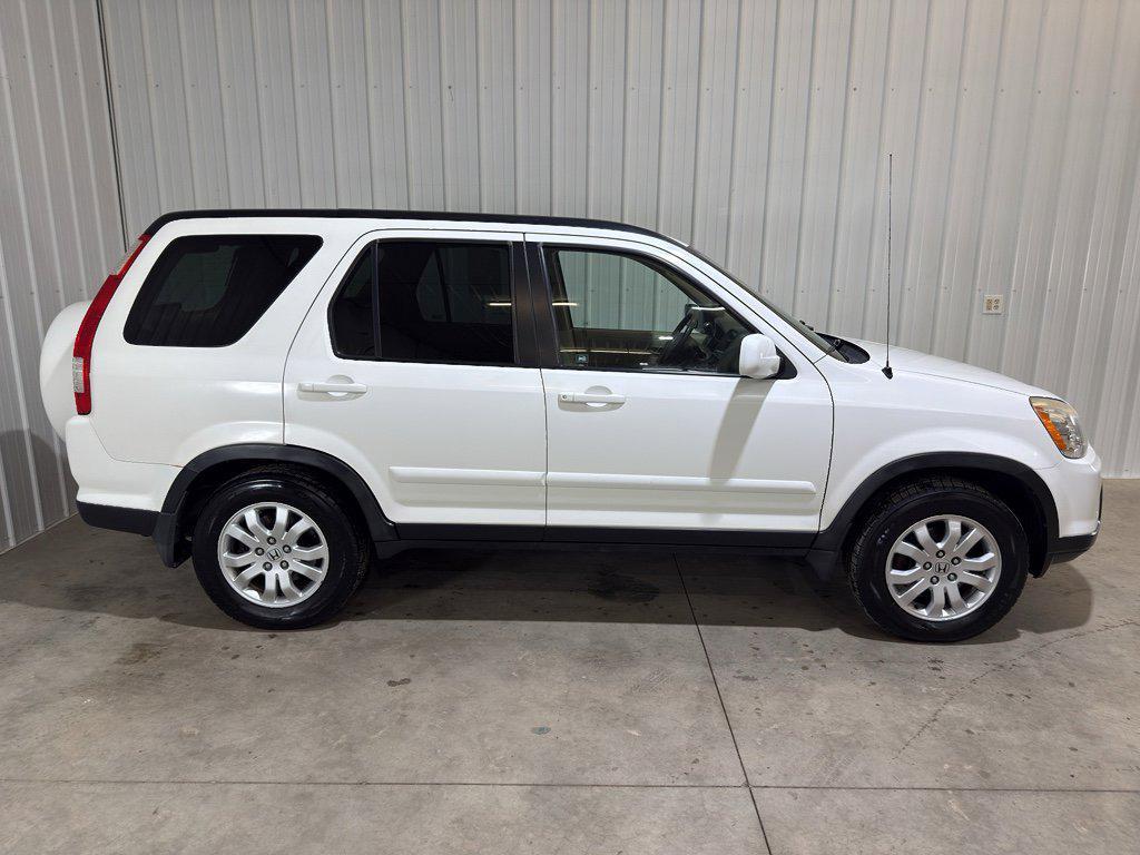 used 2005 Honda CR-V car, priced at $8,000