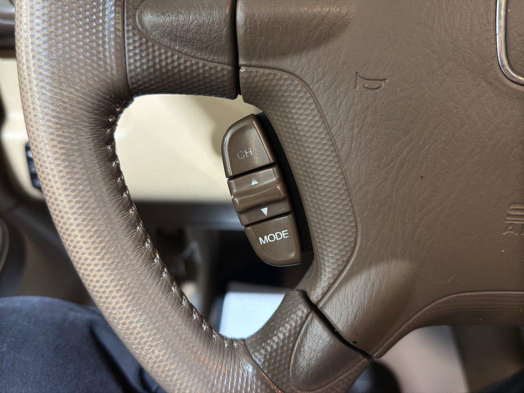 used 2005 Honda CR-V car, priced at $8,000