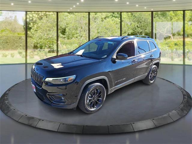 used 2023 Jeep Cherokee car, priced at $20,900