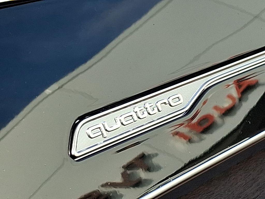 new 2026 Audi Q7 car, priced at $76,645