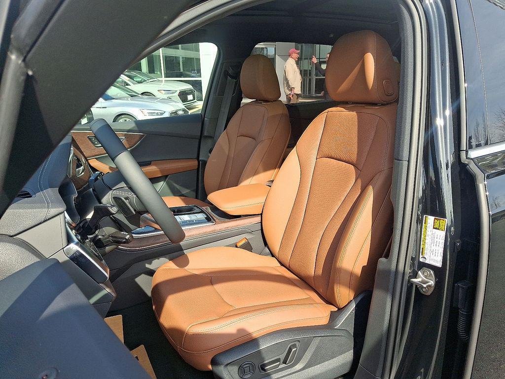 new 2026 Audi Q7 car, priced at $76,645