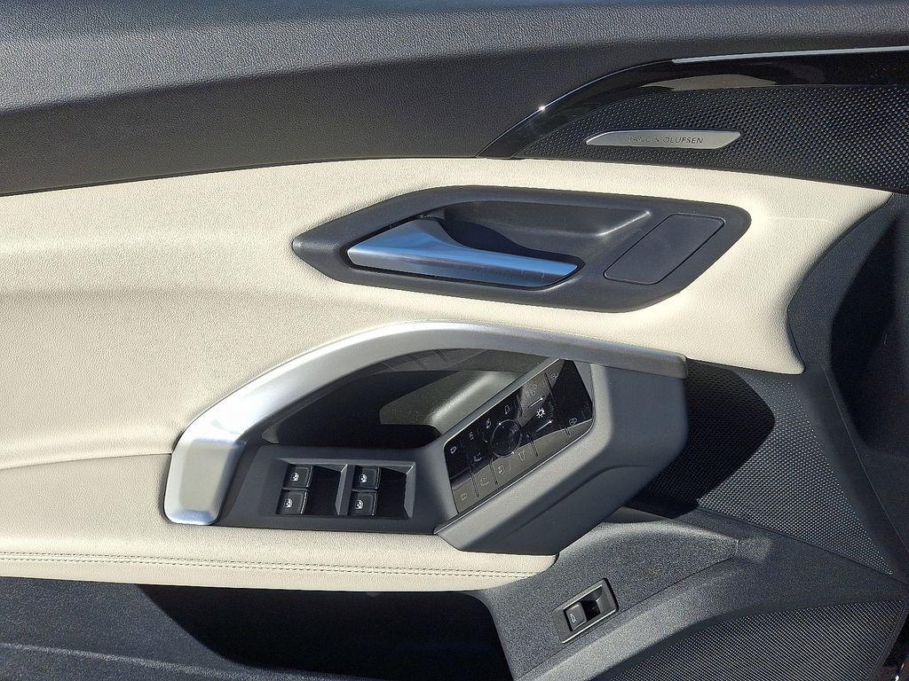 new 2025 Audi Q5 car, priced at $64,990