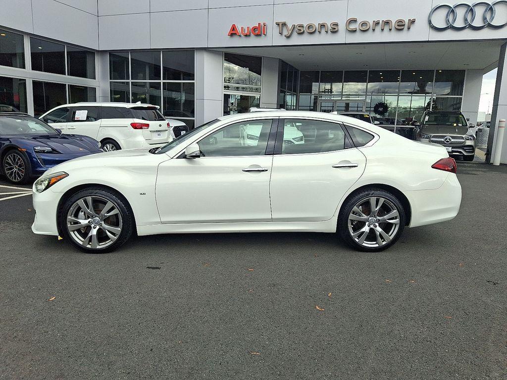 used 2015 INFINITI Q70 car, priced at $22,920