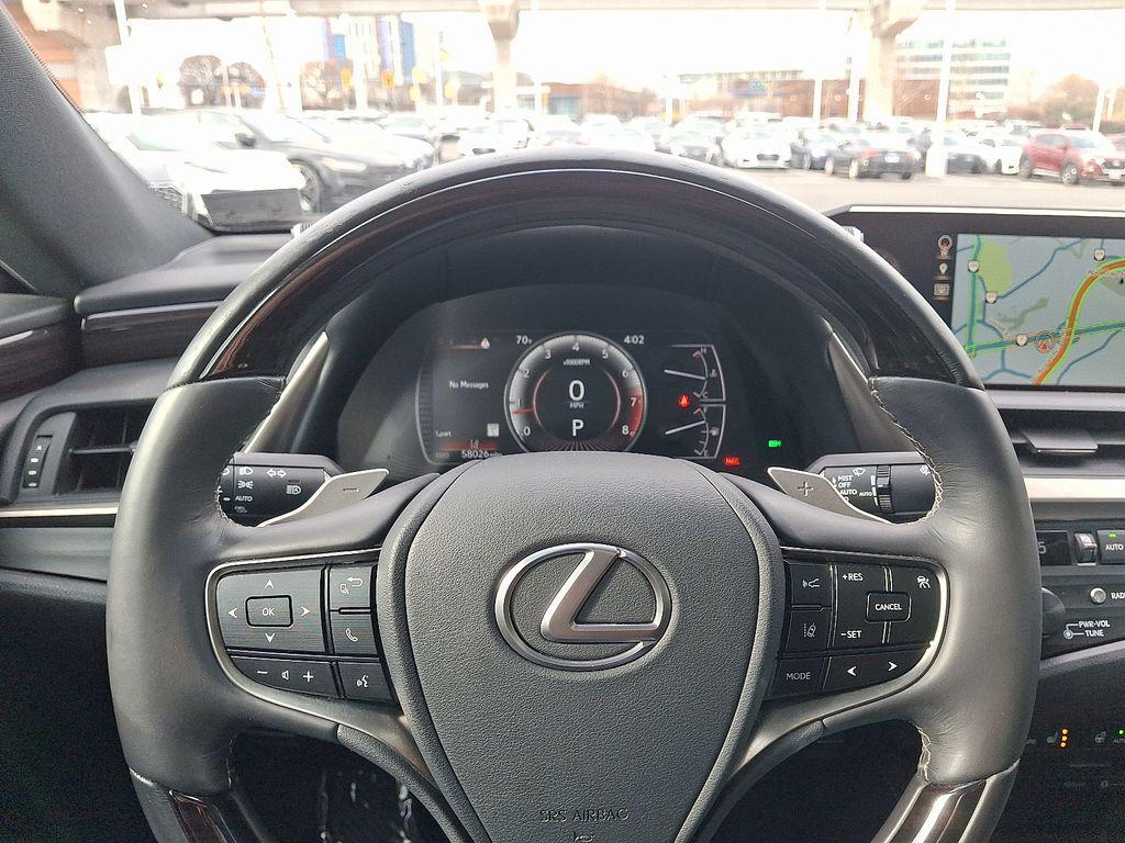 used 2019 Lexus ES 350 car, priced at $31,000