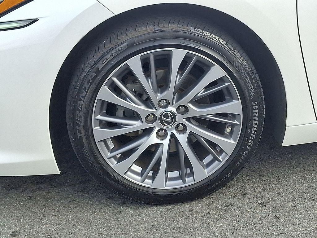 used 2019 Lexus ES 350 car, priced at $31,000