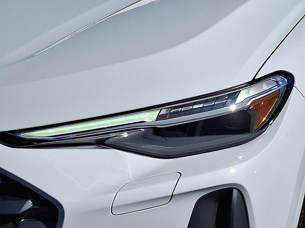 new 2025 Audi Q5 car, priced at $59,940