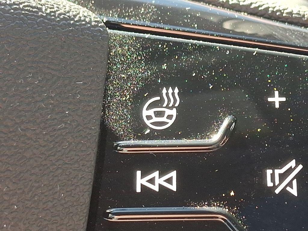 new 2025 Audi Q5 car, priced at $59,940