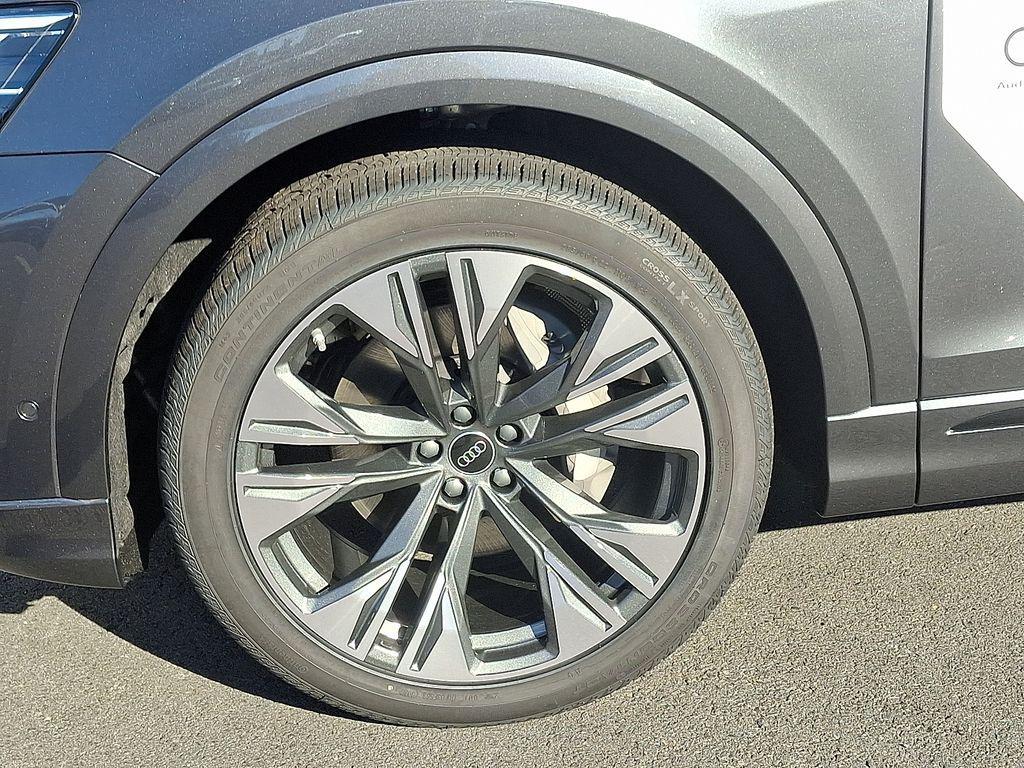 new 2026 Audi Q8 car