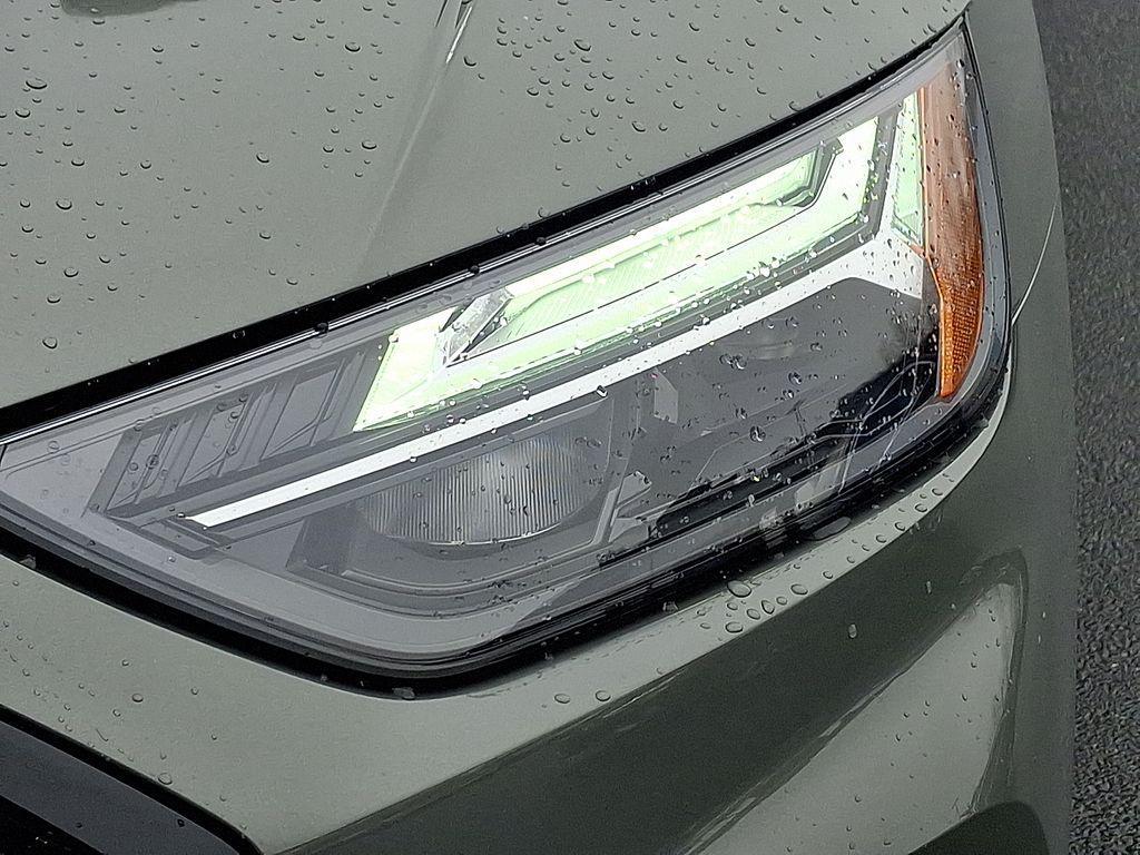 used 2023 Audi SQ5 car, priced at $42,760