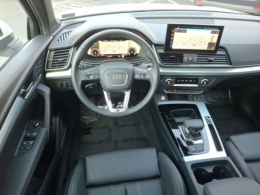 used 2025 Audi Q5 car, priced at $52,400