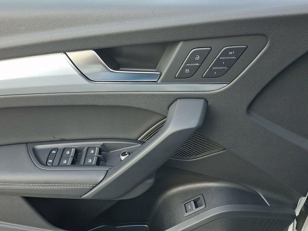 used 2025 Audi Q5 car, priced at $52,400