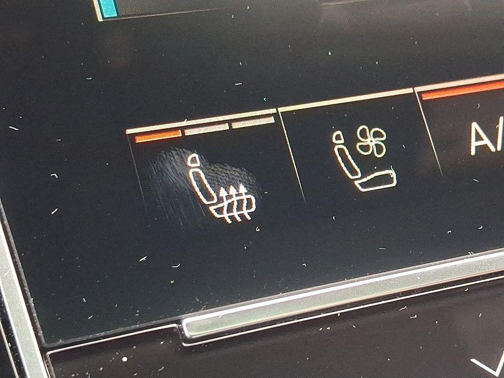 new 2026 Audi Q7 car, priced at $76,050