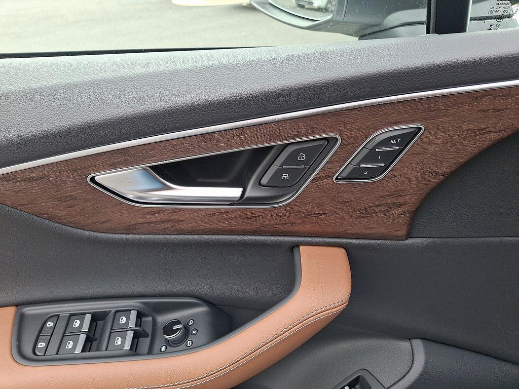 new 2026 Audi Q7 car, priced at $76,050