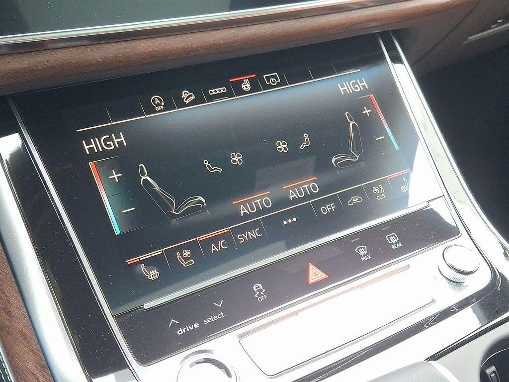 new 2026 Audi Q7 car, priced at $76,050