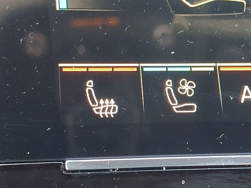 new 2026 Audi Q7 car, priced at $76,645