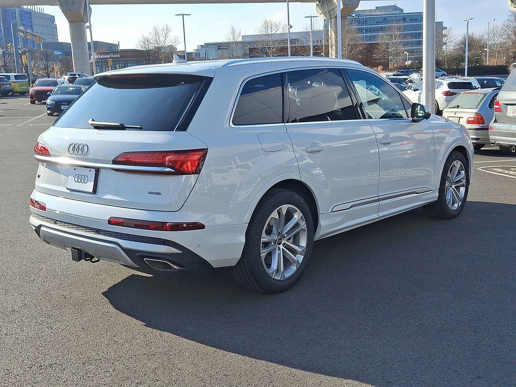 new 2026 Audi Q7 car, priced at $76,645