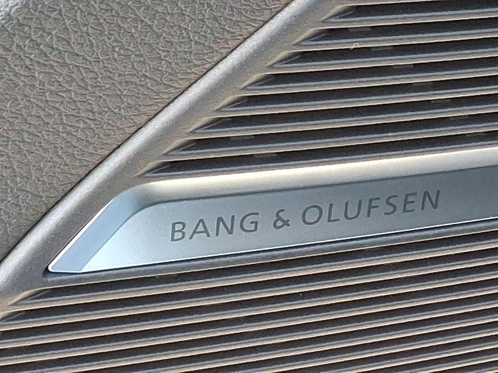 new 2026 Audi Q7 car, priced at $76,645