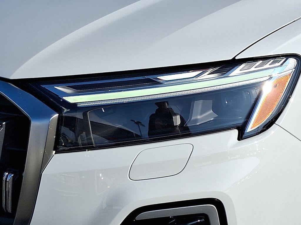 new 2026 Audi Q7 car, priced at $76,645