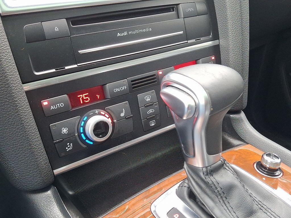 used 2014 Audi Q7 car, priced at $15,692