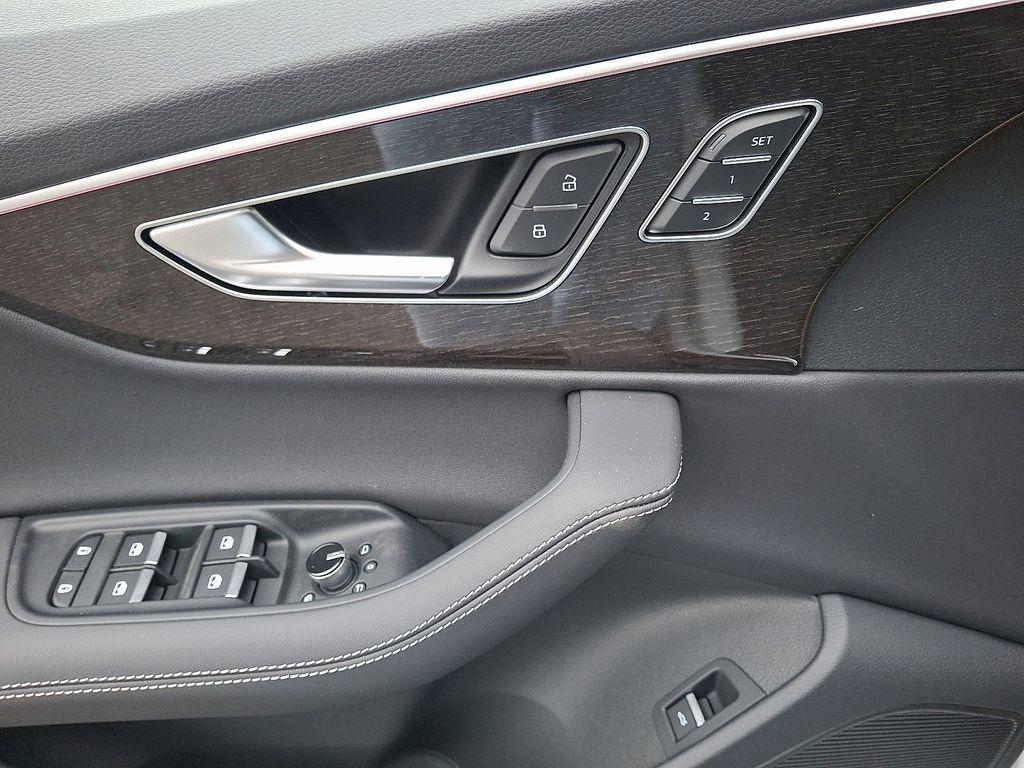 new 2026 Audi Q7 car, priced at $79,005