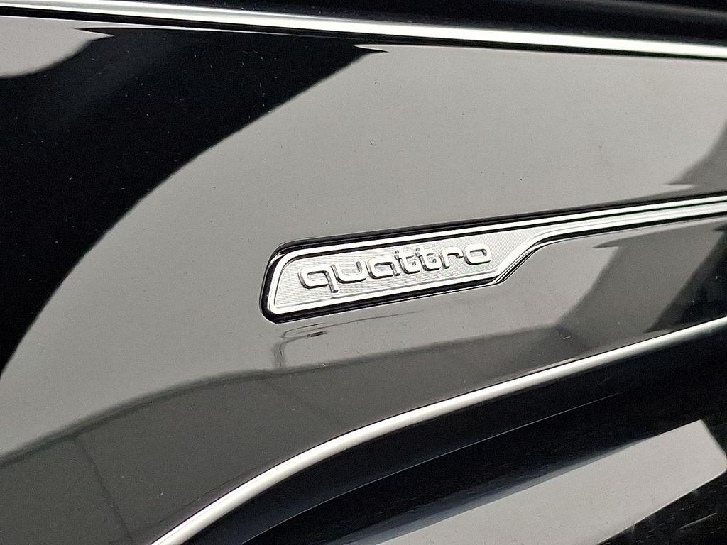 new 2026 Audi Q7 car, priced at $79,005