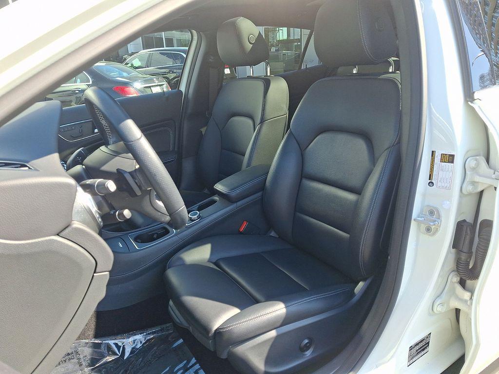 used 2017 Mercedes-Benz GLA 250 car, priced at $17,488