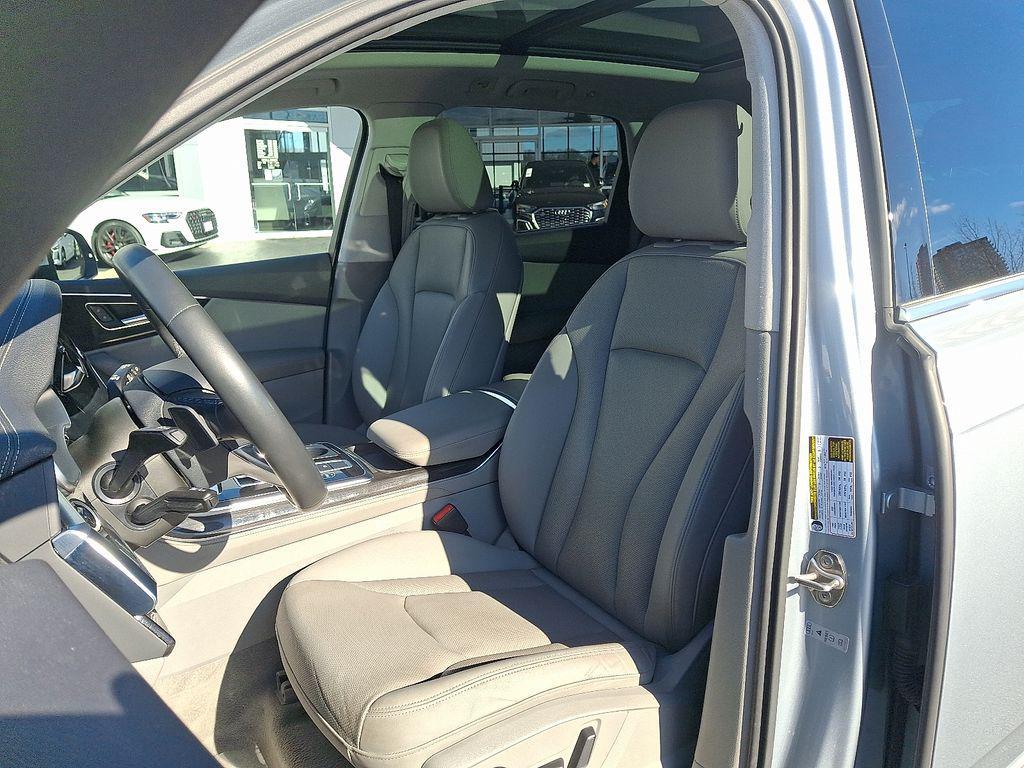 used 2023 Audi Q7 car, priced at $41,000
