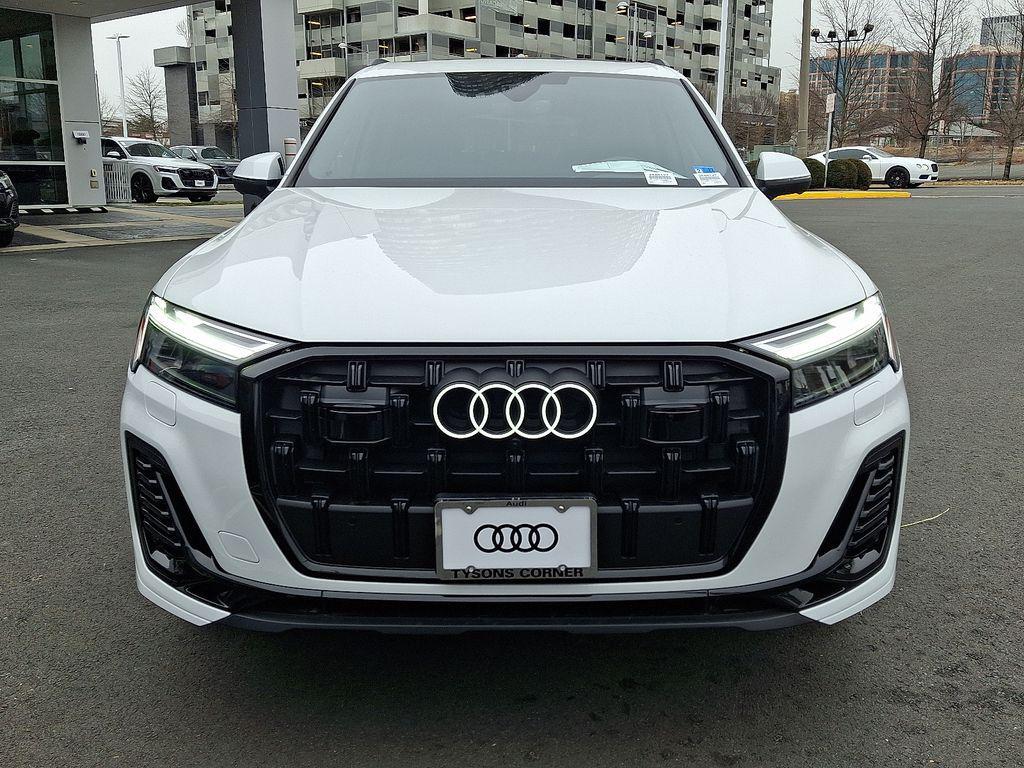 new 2026 Audi Q7 car, priced at $79,005