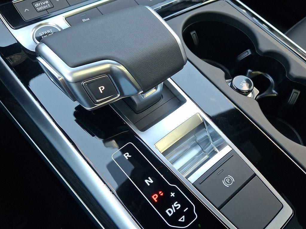 new 2026 Audi Q7 car, priced at $66,940