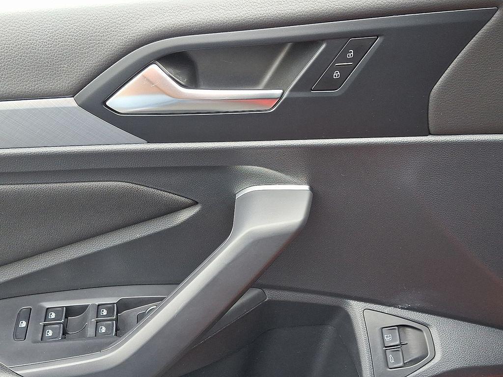 used 2022 Volkswagen Jetta car, priced at $17,780