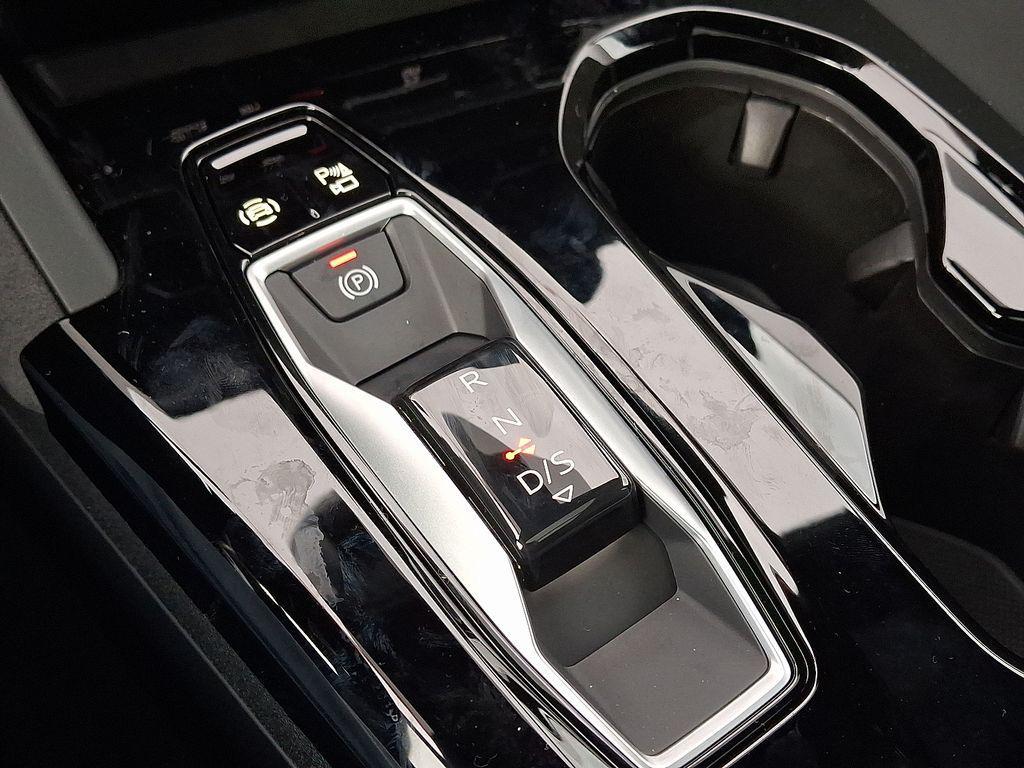 new 2025 Audi SQ5 car, priced at $74,705