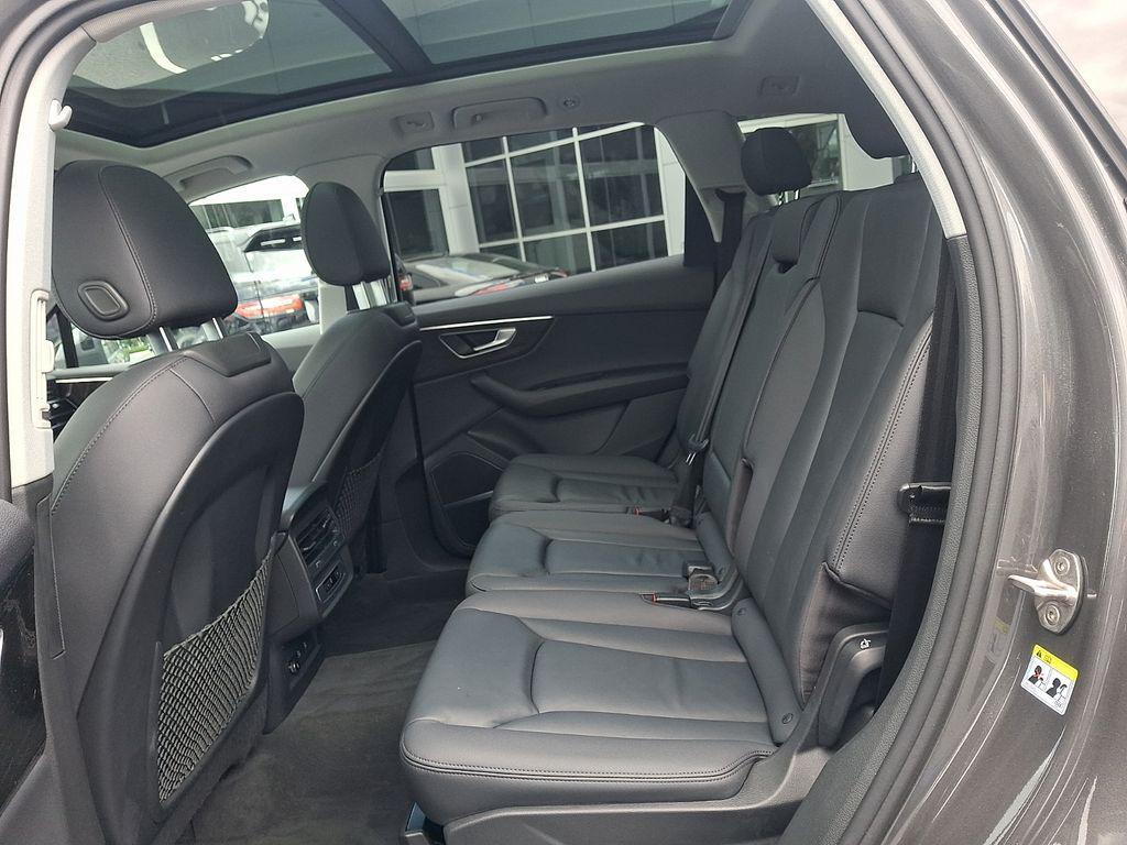 used 2022 Audi Q7 car, priced at $33,990