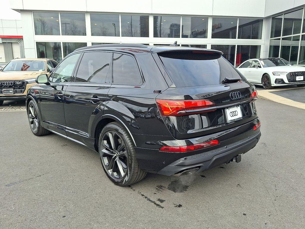 new 2026 Audi Q7 car, priced at $79,005