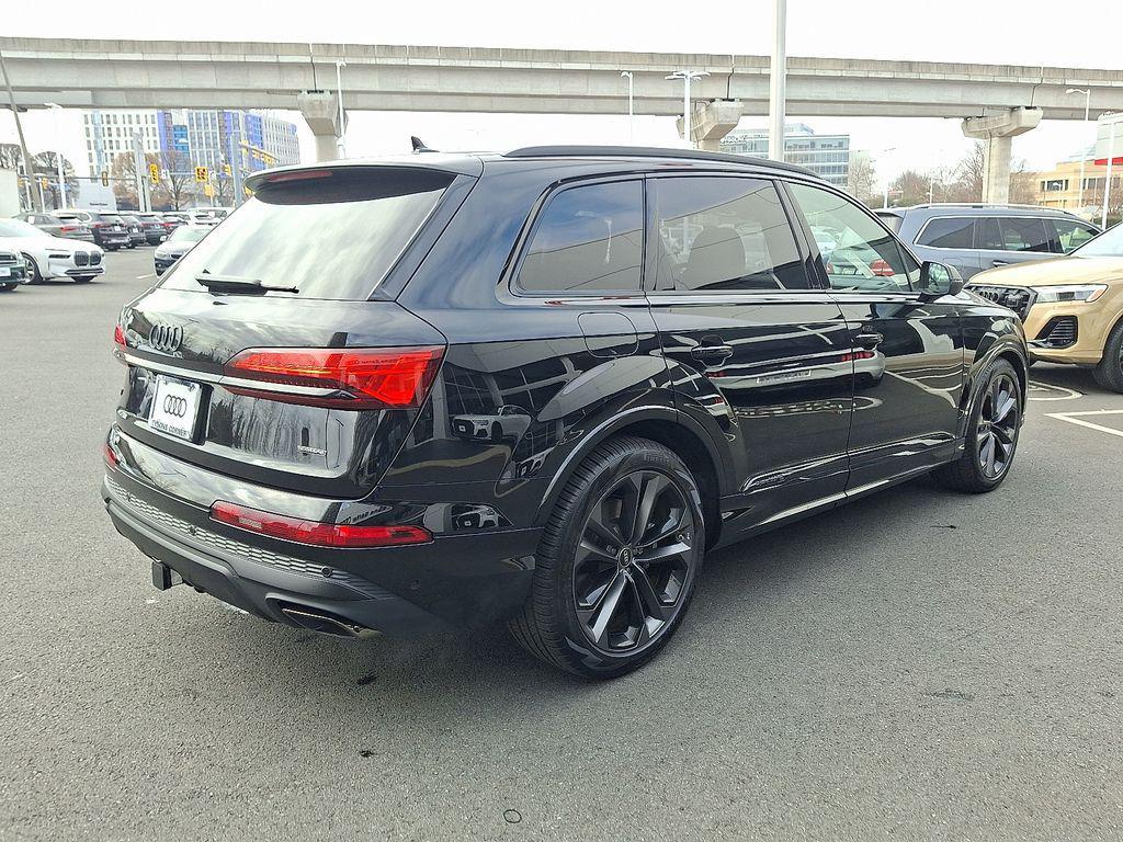 new 2026 Audi Q7 car, priced at $79,005