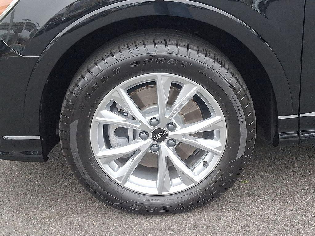 used 2024 Audi Q3 car, priced at $32,420