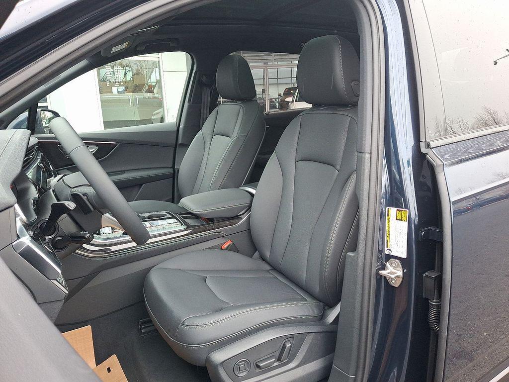 new 2026 Audi Q7 car, priced at $78,295