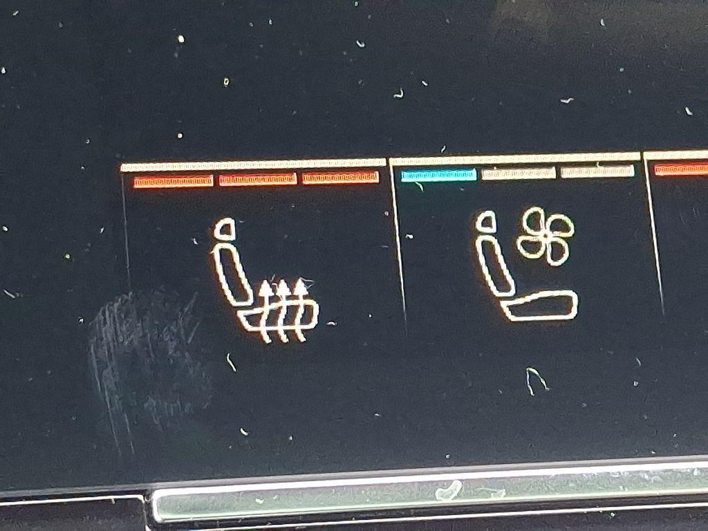 new 2026 Audi Q7 car, priced at $78,295