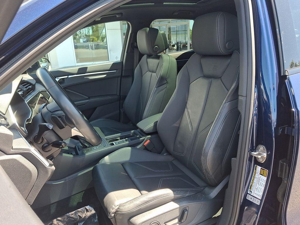 used 2024 Audi Q3 car, priced at $32,195