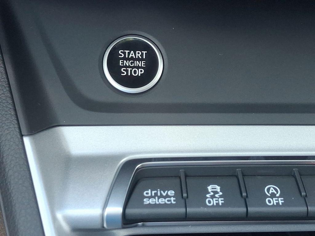 new 2025 Audi Q3 car, priced at $44,060