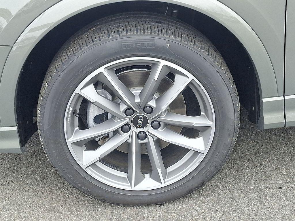 new 2025 Audi Q3 car, priced at $46,110