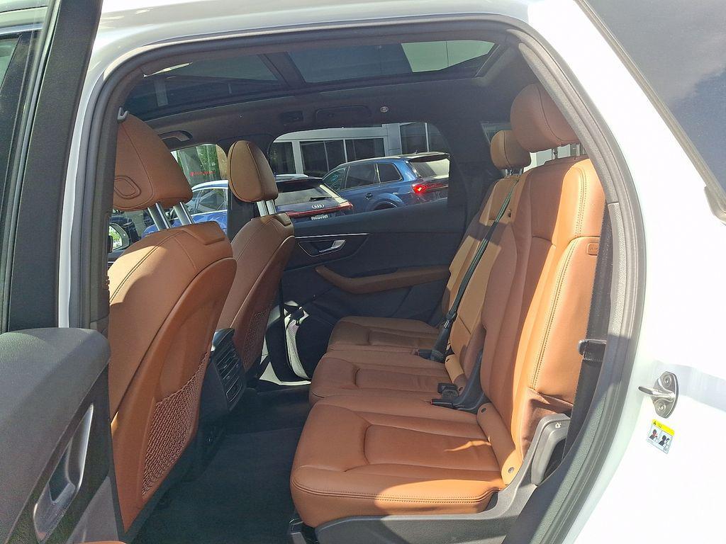 used 2023 Audi Q7 car, priced at $40,395