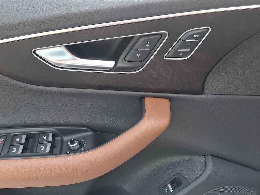used 2023 Audi Q7 car, priced at $40,395