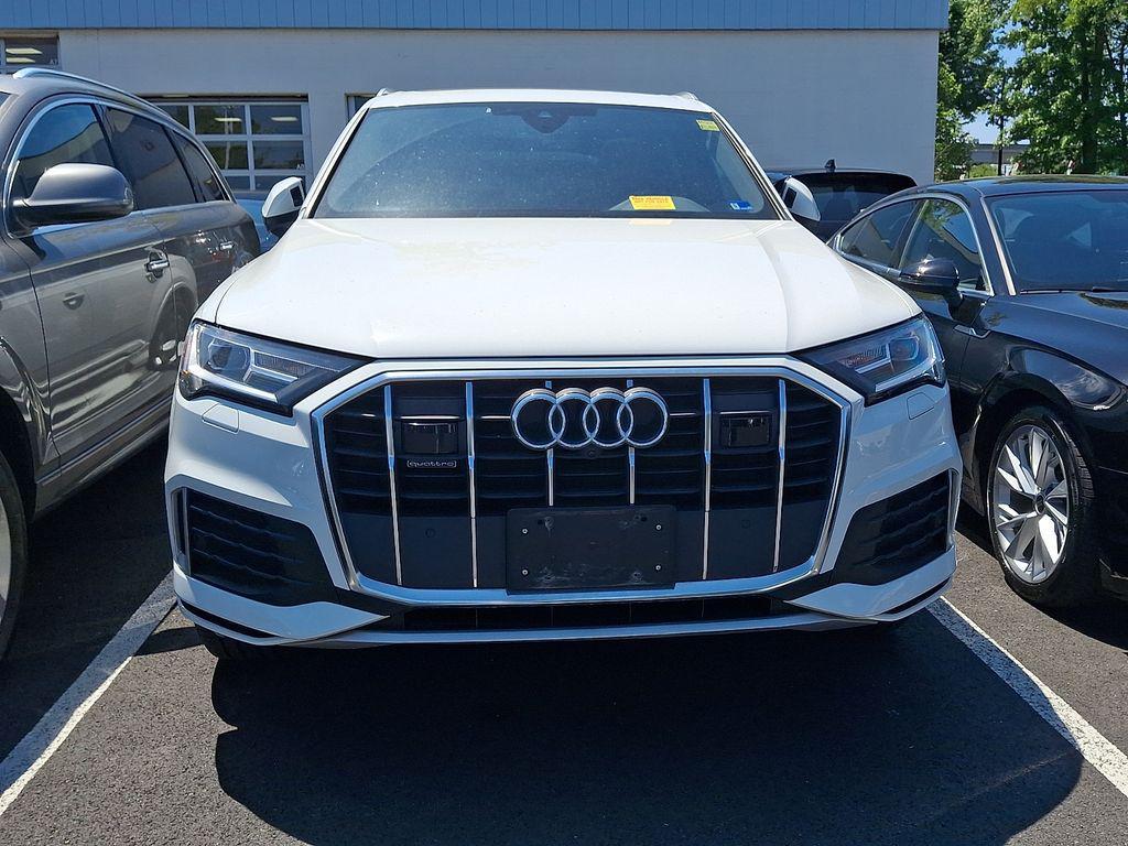 used 2023 Audi Q7 car, priced at $41,995