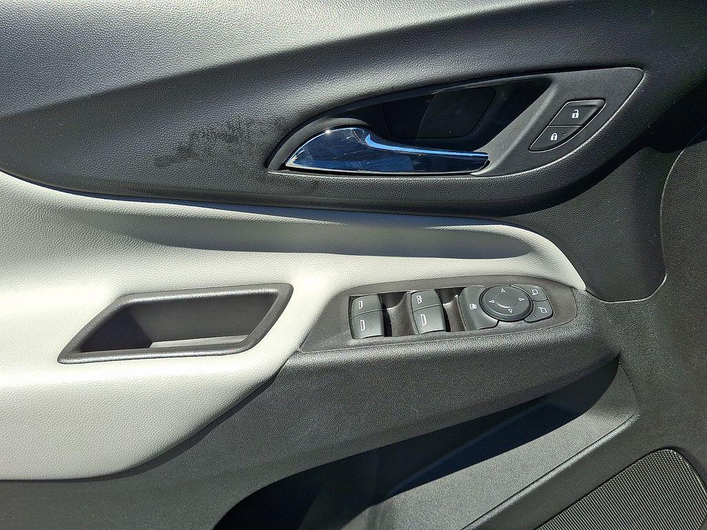 used 2020 Chevrolet Equinox car, priced at $16,990